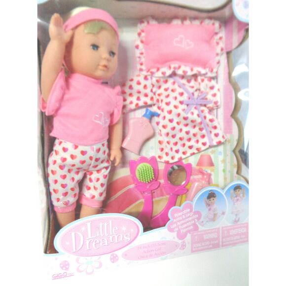 NEW Action Girl DOLL SET Little Dreams GIGO TOY Brush Mirror Clothes Outfit NIB - Picture 4 of 11